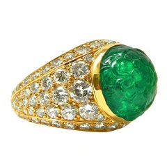 VAN CLEEF 
ARPELS Carved Emerald, and Diamond Ring