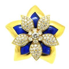 VAN CLEEF
ARPELS Diamond, Lapis, and Gold Flower Brooch VAN CLEEF
ARPELS Diamond, Lapis, and Gold Flower Brooch