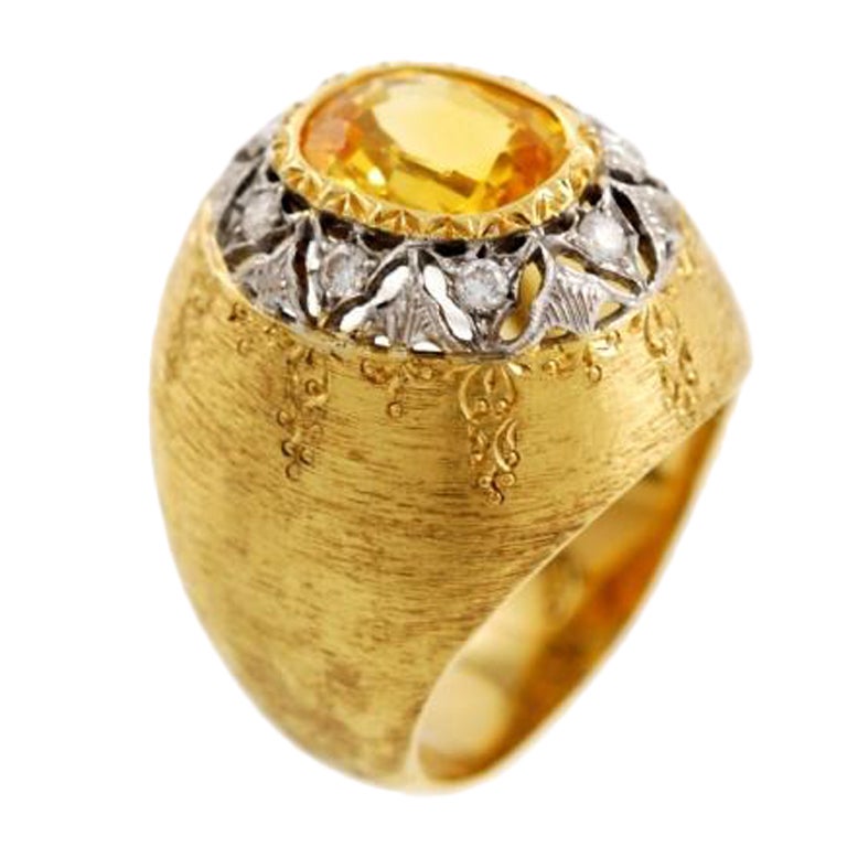 Diamond Sapphire Yellow Gold Ring at 1stDibs