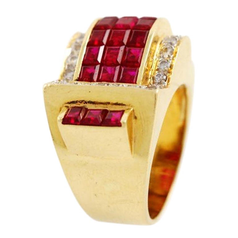 Diamond Ruby Yellow Gold Cocktail Ring For Sale