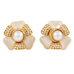 FRED Pearl Mother of Pearl Diamond Gold Earrings