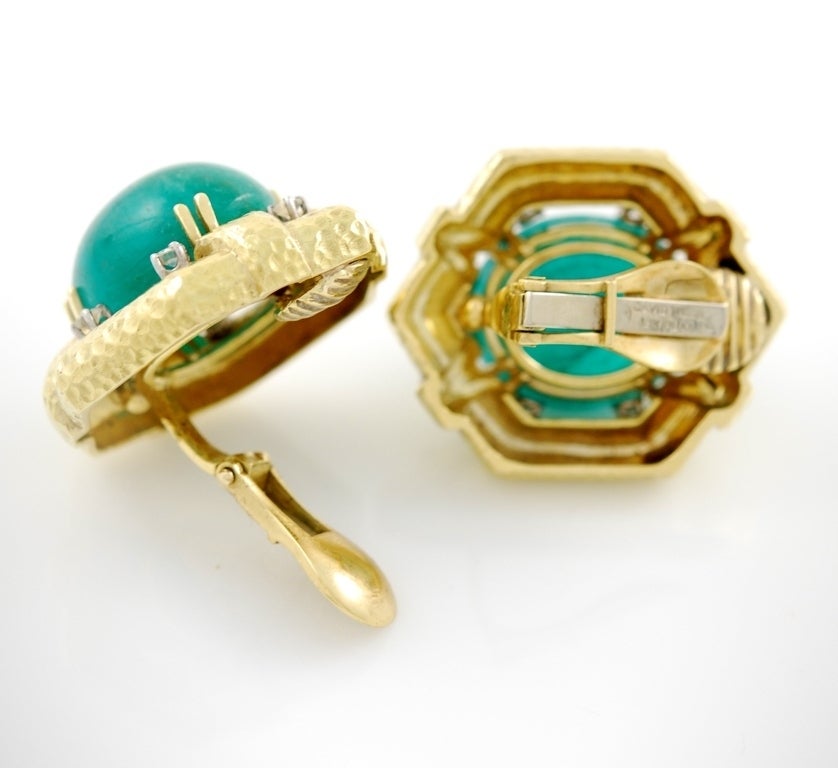 Women's DAVID WEBB Emerald Diamond Gold Earrings For Sale