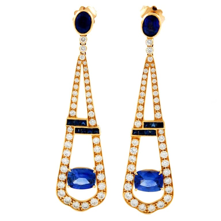 OTTAVIANO Pink Gold Diamond and Sapphire Dangle Earrings For Sale