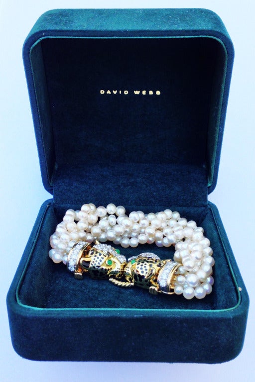 Women's David Webb  Diamond Emerald Pearl Gold Platinum Bracelet