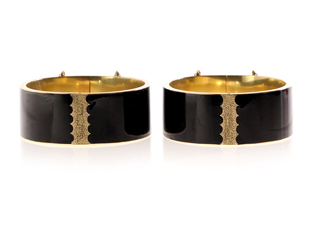 Victorian Black Enamel Bracelet Set In Good Condition In Austin, TX