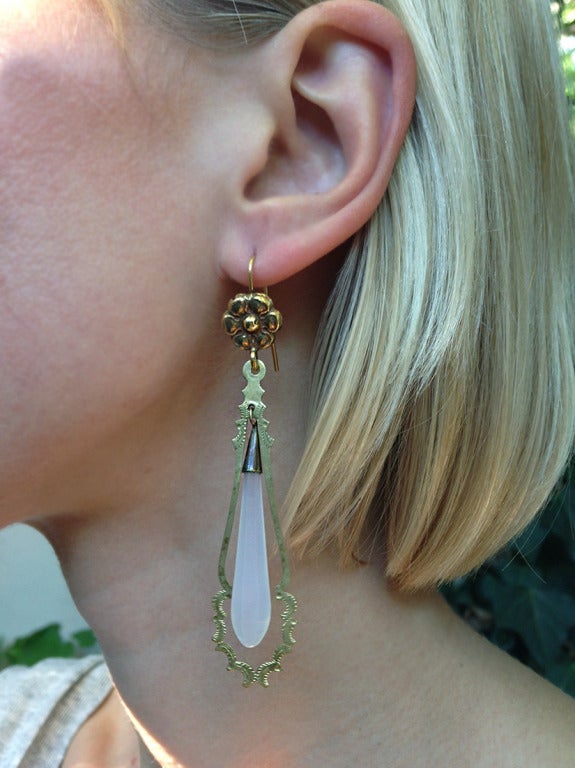 Early 19th Century French Torpedo Earrings In Excellent Condition In Austin, TX