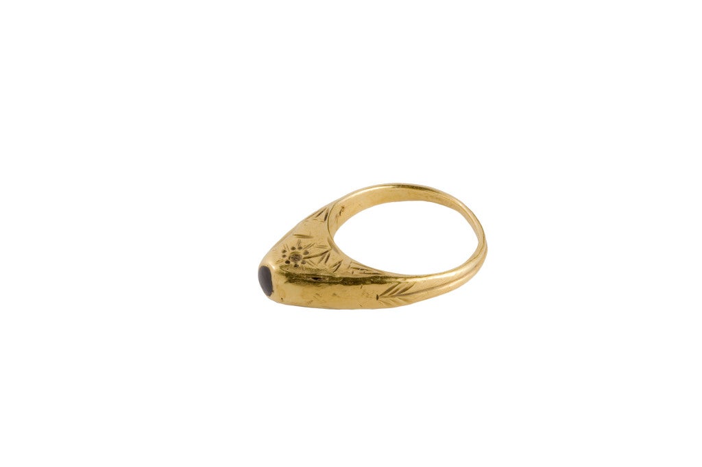 Bezel 5 x 5 x 10 mm.; circumference 59/60 mm.; US size 9; UK size R ½; weight 7.6 gr.<br />
<br />
One of two main types of Gothic rings, the stirrup ring is named because it looks like a horse’s stirrup.  Typically reserved for bishops, the type