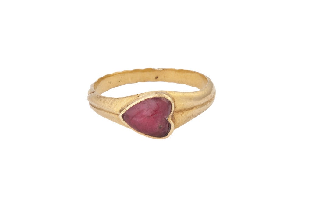 Decorative Gemstone Ring 1