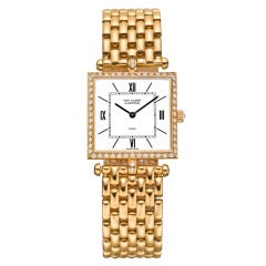 Van Cleef & Arpels Lady's Yellow Gold and Diamond Classique Wristwatch