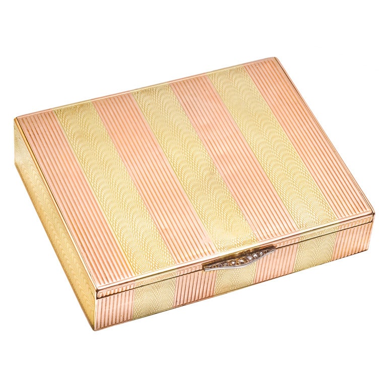 Art Deco Pink  Yellow Gold Powder Case