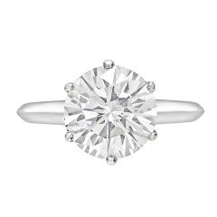 TIFFANY & CO. 3.02 Carat Round Brilliant Diamond Ring