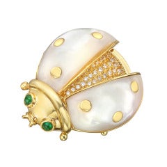 VAN CLEEF & ARPELS Mother-of-Pearl & Pavé Diamond Ladybug Pendant Brooch
