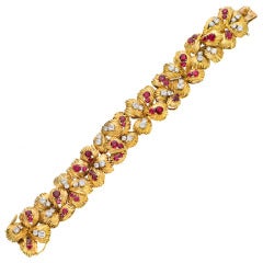 Van Cleef & Arpels Ruby Diamond Gold Foliate Link Bracelet