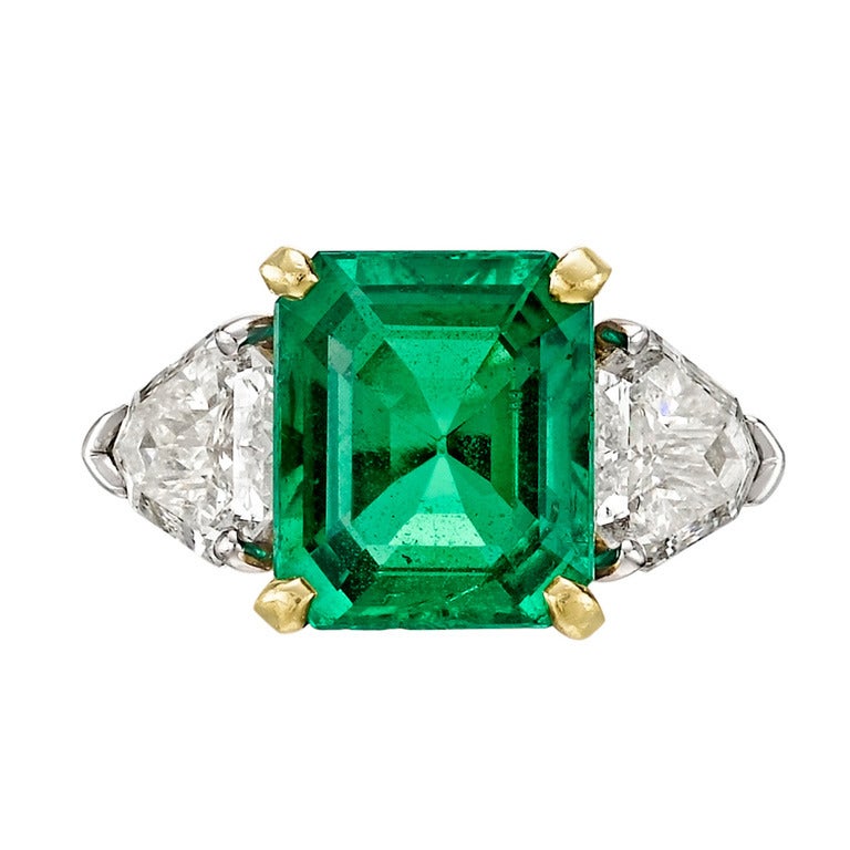Fred Leighton Emerald Diamond Ring