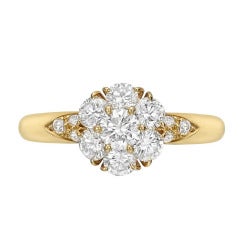 Van Cleef & Arpels Gold & Diamond Cluster "Fleurette" Ring