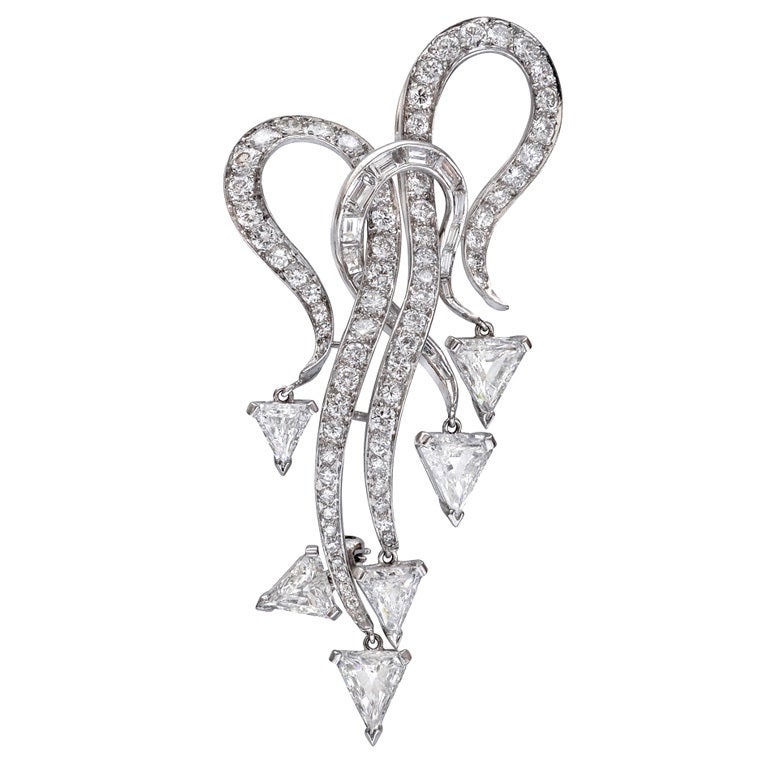 RAYMOND C. YARD 'Ribbons' Diamond Brooch