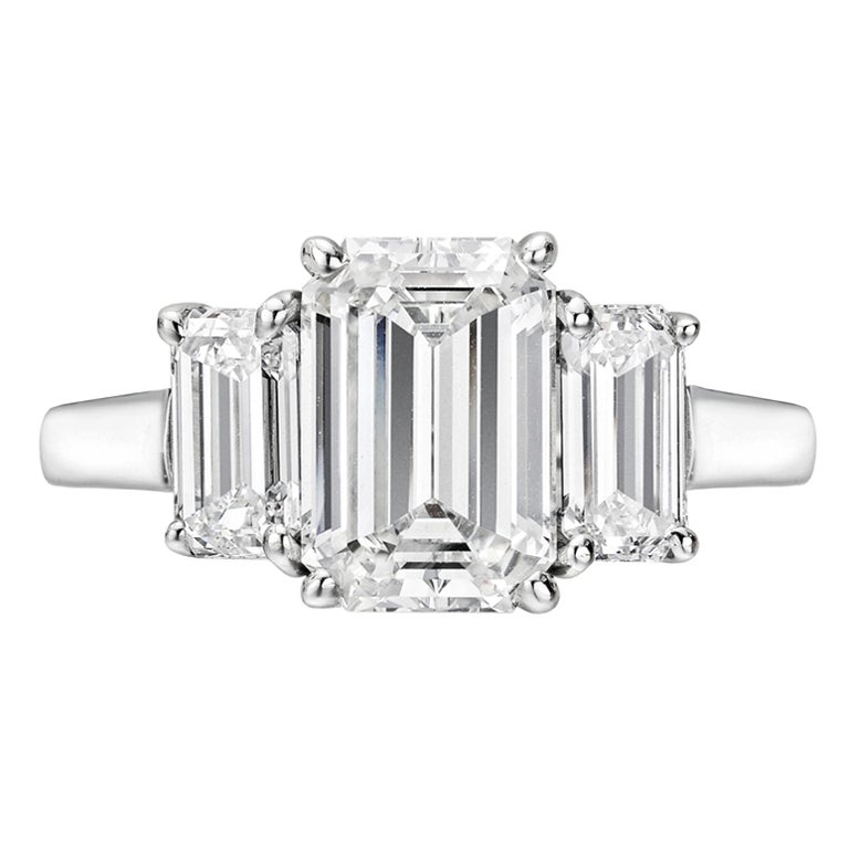 2.02 Carat EmeraldCut Diamond Engagement Ring For Sale at 1stDibs