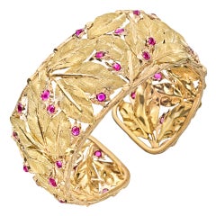 BUCCELLATI Gold & Ruby Leaf Cuff Bracelet