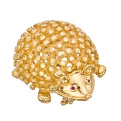 TIFFANY & CO SCHLUMBERGER Gold Hedgehog Pin
