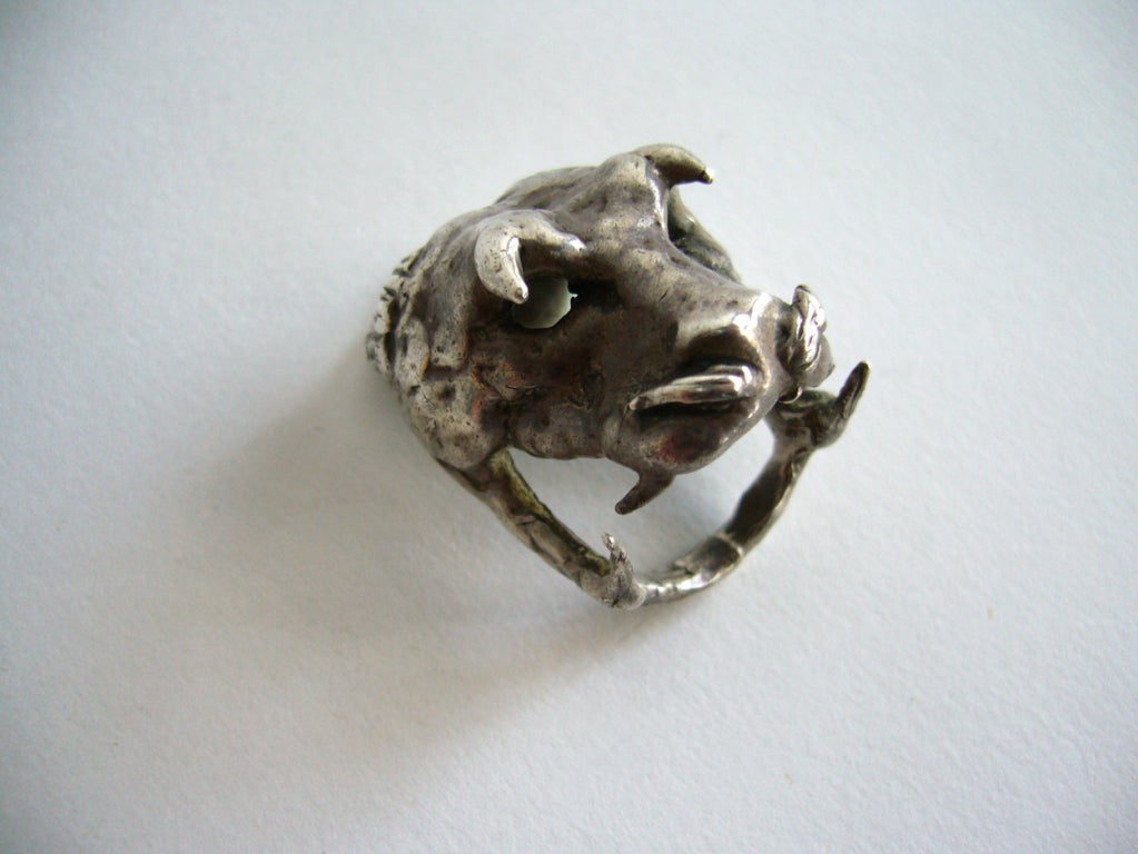Ernesto Gonzalez Jerez Anillo del Jabalí de Plata de Ley del Estudio Modernista Cubano en Bueno estado para la venta en Palm Springs, CA