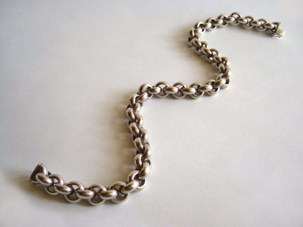 A handsome chain link necklace designed by Paloma Picasso for Tiffany & Co.  Necklace measures 16.5