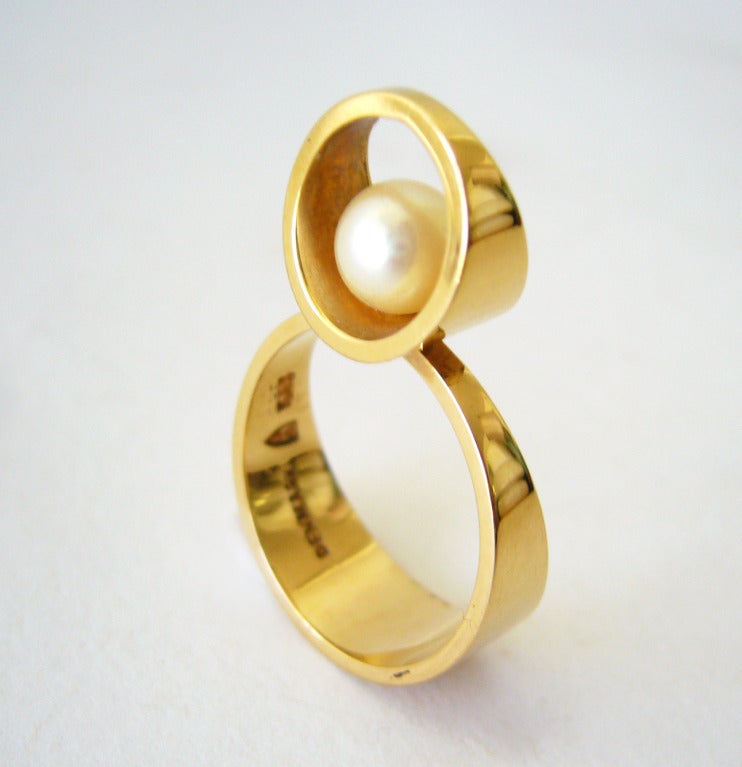 1960s Just Andersen Pearl Gold Ring In Excellent Condition In Palm Springs, CA