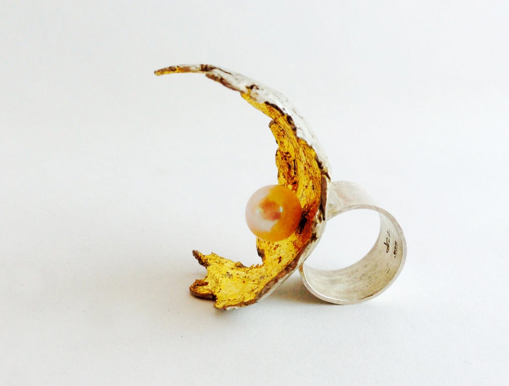 Women's Heidi Abrahamson Pearl Gilt Sterling Handmade Post Modernist Ring For Sale