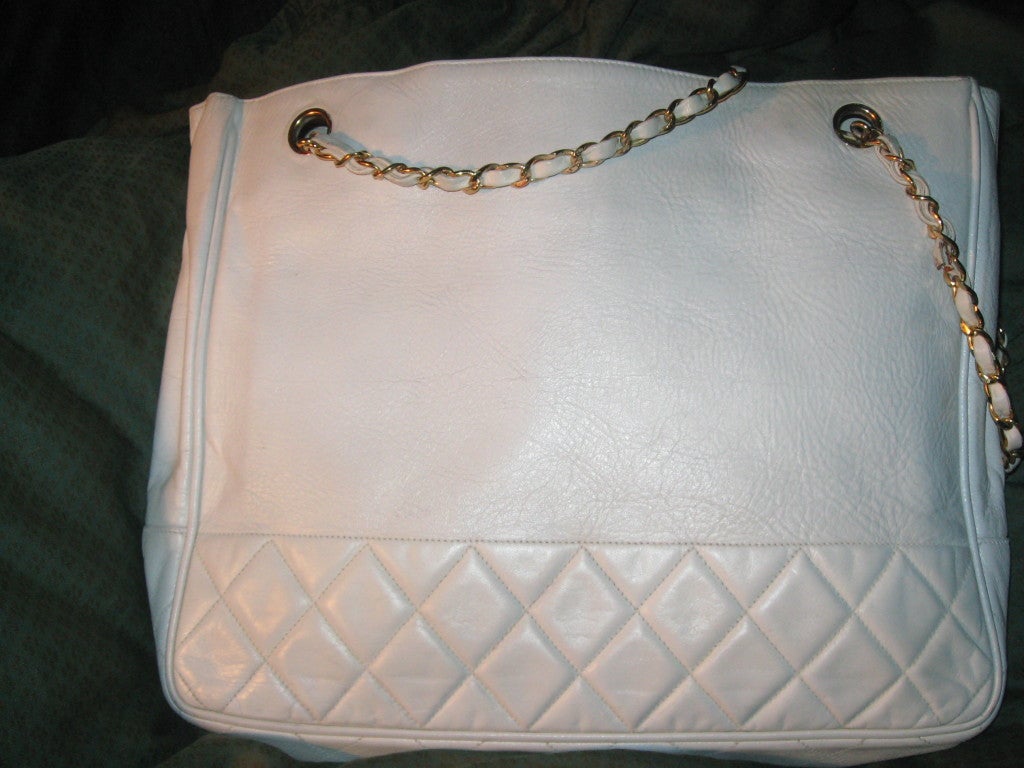 Chanel 1990's Vintage Quilted Oversized White Shoulder Bag with Dust Bag (exactly like the one Meryl Streep wore in the movie 