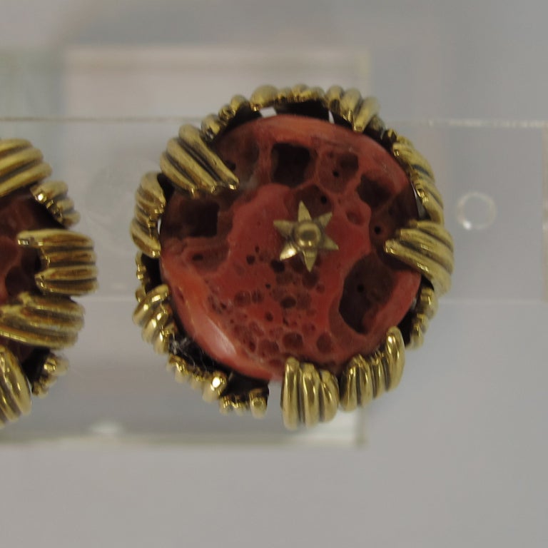 Women's Grosse Germany coral & gold ear clips