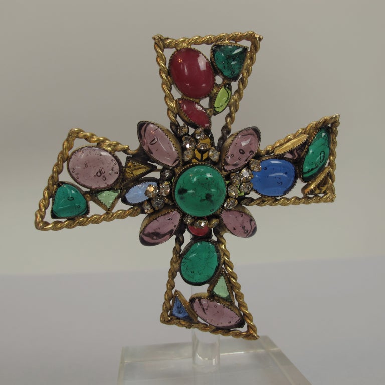 Hattie Carnegie Maltese cross brooch 1