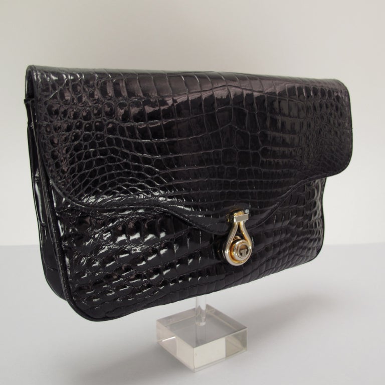 Women's Gucci alligator clutch handbag 1970s