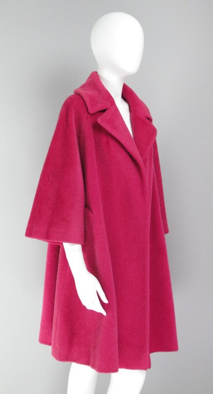 1960s Lilli Ann raspberry swing coat 5