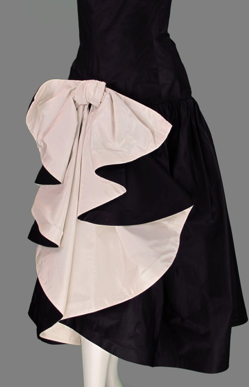 Mignon black and white cocktail gown 1980s 4