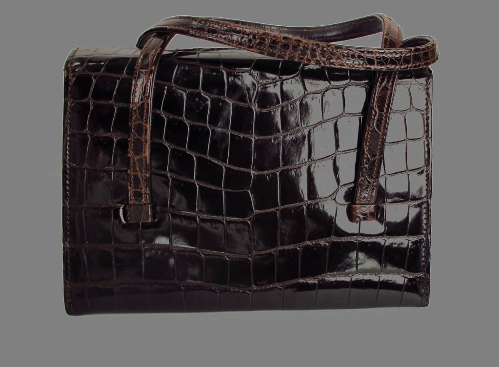 Saks fifth Ave  1960s Alligator handbag 1