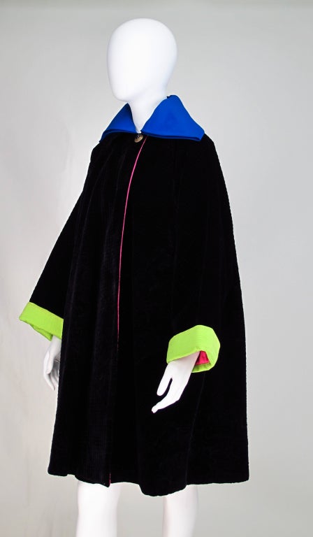 Gianni Versace Couture quilted velvet swing coat 3