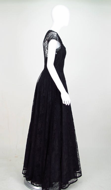 1940s black lace gown 3