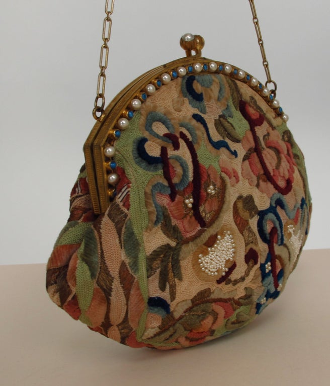 Women's 1920s jewel frame 18th C fabric evening bag