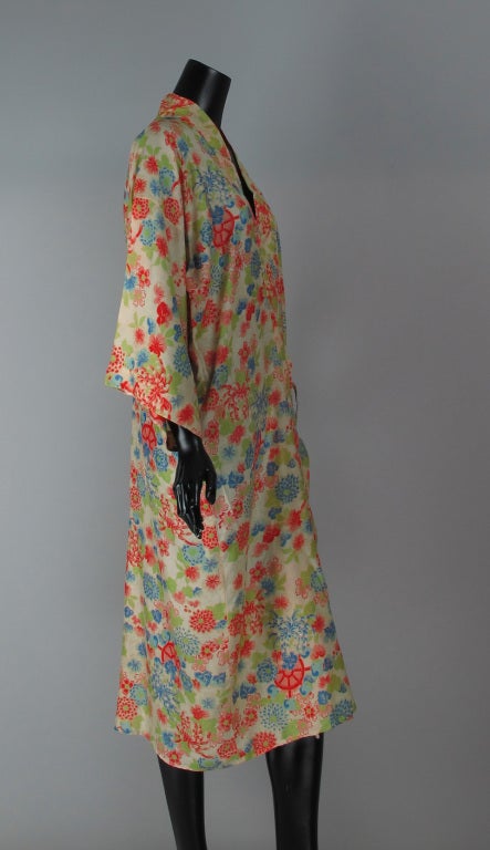 1920s floral print  silk robe 3