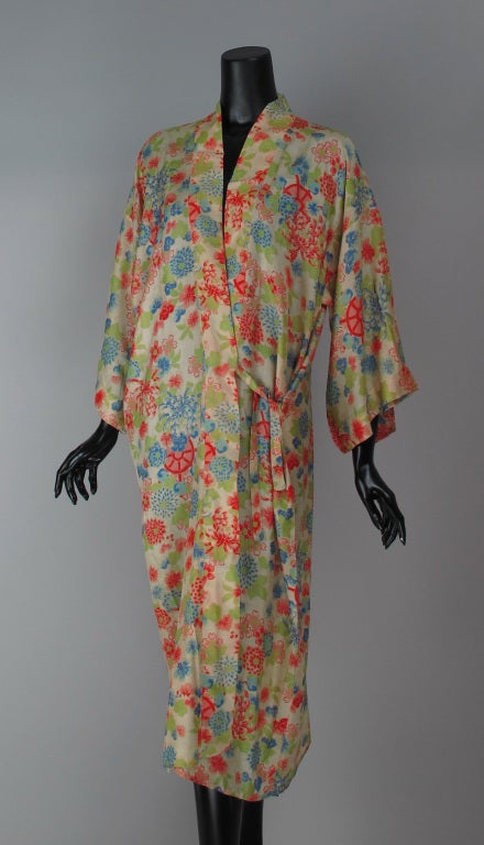 1920s floral print  silk robe 5