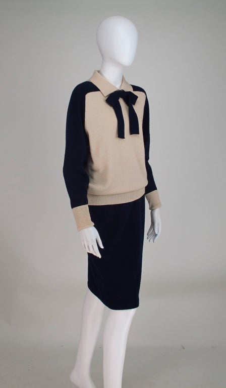 Karl Lagerfeld for Chanel Cashmere set in blue & cream In Excellent Condition In West Palm Beach, FL