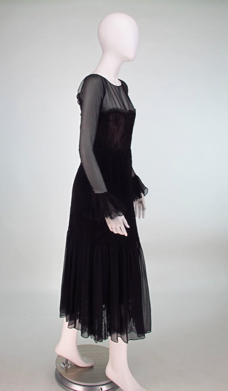 1970 Oscar de la Renta sheer chiffon & lace smocked hip gown In Excellent Condition In West Palm Beach, FL