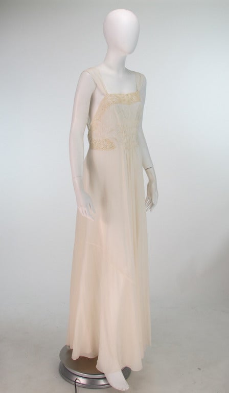 Trousseau gown ivory silk crepe, embroidery & rosaline lace In Excellent Condition In West Palm Beach, FL