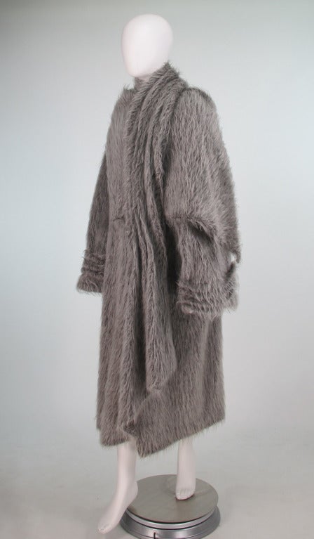 Hiroko Koshino pret a porter coat In Excellent Condition In West Palm Beach, FL
