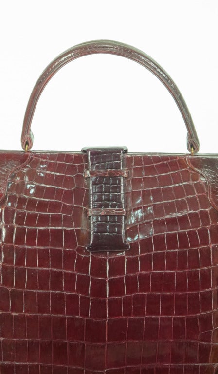 Lucille de Paris HUGE burgundy glazed crocodile handbag 1950s In Excellent Condition In West Palm Beach, FL