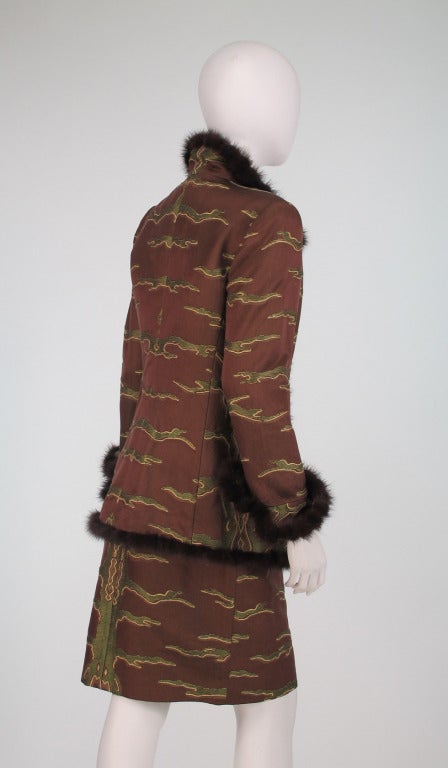 Quadrille Couture New York mink trimmed brocade suit In Excellent Condition In West Palm Beach, FL