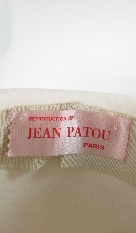1960s Jean Patou marked reproduction ivory felt cloche hat 1