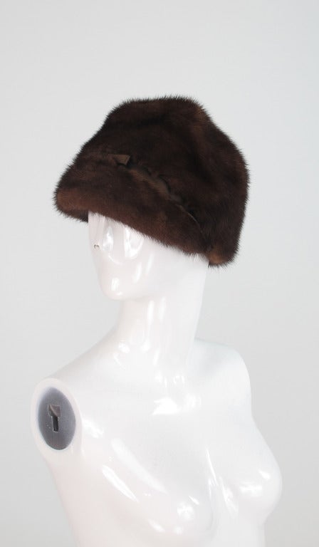 1960s Saks Fifth Ave. Mod lux mink visor hat 1