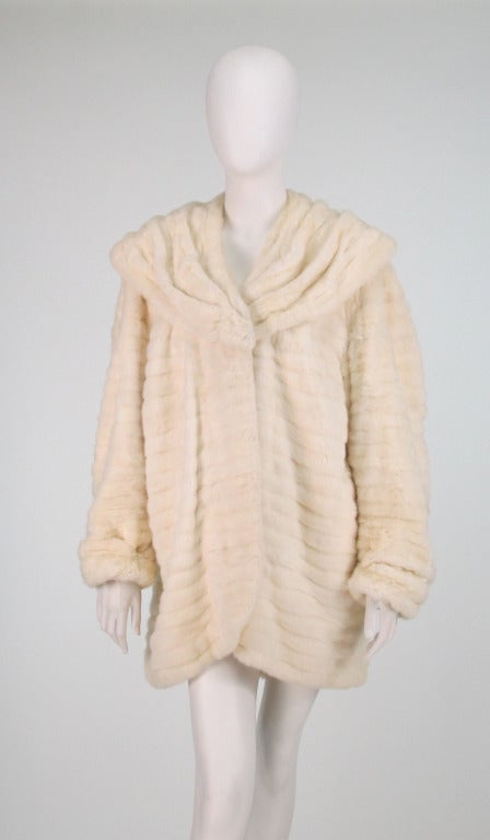 1930s ermine fur coat with large shawl collar 2