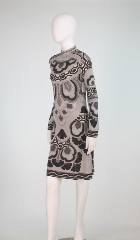 1970s Leonard Paris modern deco design silk jersey dress In Excellent Condition In West Palm Beach, FL