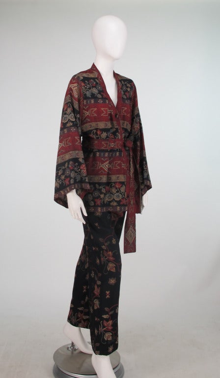 Jean Varon 1970s pant set...Gorgeous gem coloured print reminiscent of Celia Britwell...Kimono style wrap top, unlined, closes at the front with covered buttons/button holes...full flowing sleeves and self belt (same print as the